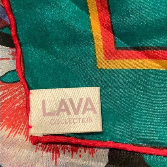LAVA collection 100% SILK-hand rolled scarf - Picture 6 of 12